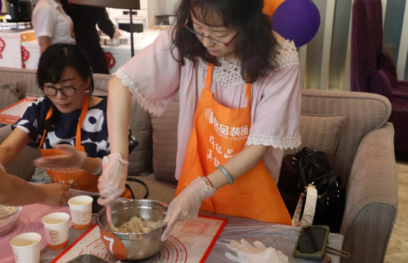 铭品装饰月饼制作